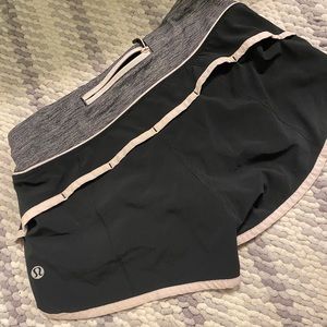 Lululemon womens speed shorts size 2